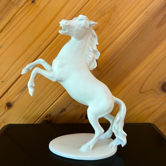 Vintage Kaiser porcelain horse figurine. RB Tate - Picture 1 of 10